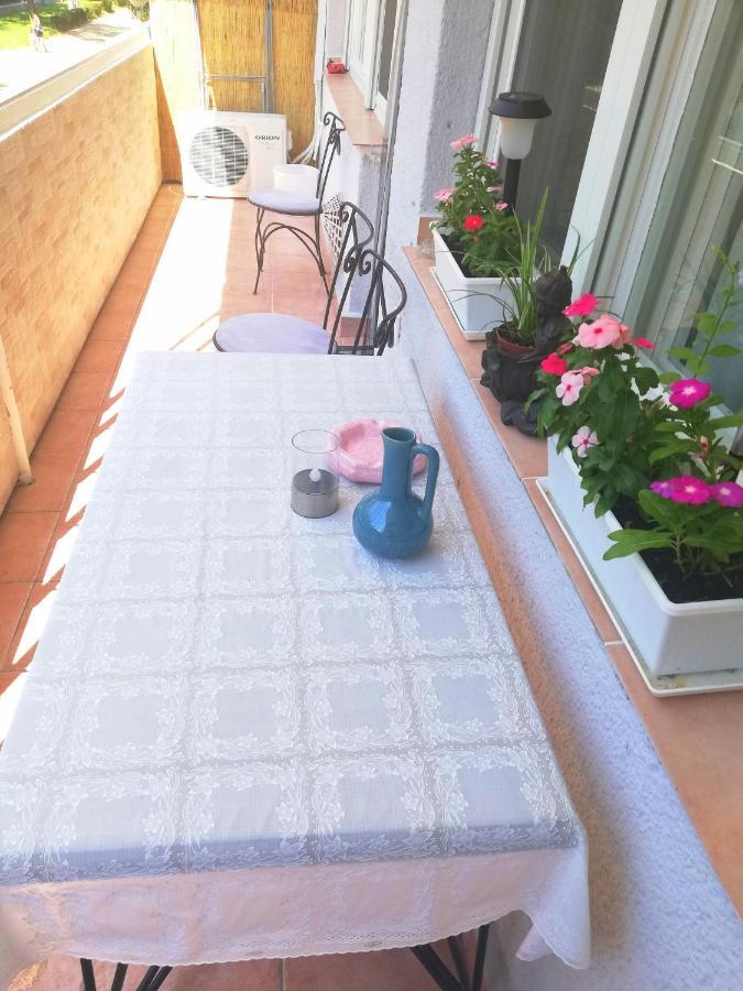 Strandfuerdo Apartman Eger Exterior foto